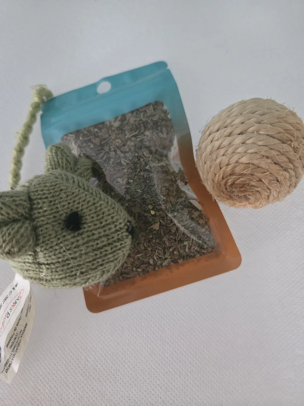 4/$15 Catnip Toy Bundle W/ Green Knit Mouse and Natural Sisal Ball Natural Home